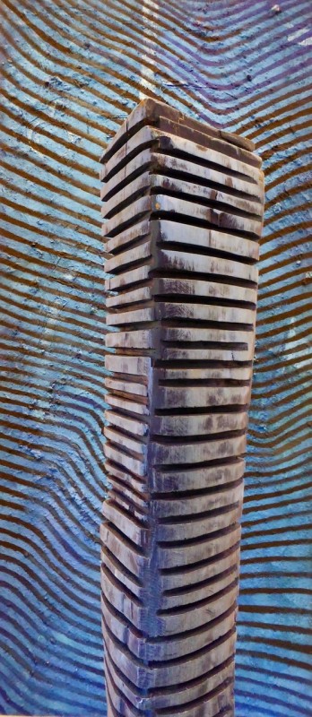 lichtblau  oel auf leinwannd eichenholz farbig gefasst  ausschnitt